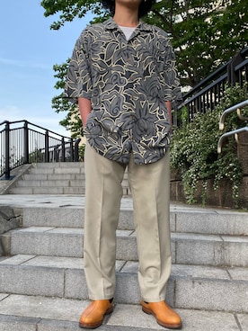 「sunsea」｜「アイテム（スラックス）」を使った、saku vanpeltさん（メンズ・171cm）の夏コーディネート