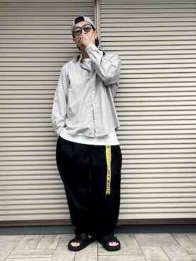 「CALEE（キャリー）のアイテム」を使った、ムックさん（メンズ・174cm）の春コーディネート