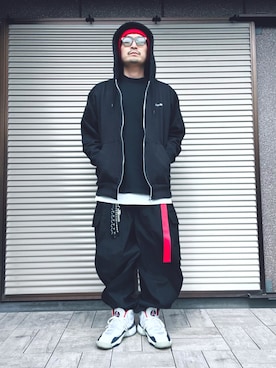 「ADRER（アドラー）のアイテム（パンツ）」を使った、ムックさん（メンズ・174cm）の春コーディネート