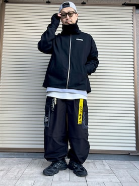 「アイテム（キーホルダー）」を使った、ムックさん（メンズ・174cm・40代）の冬コーディネート