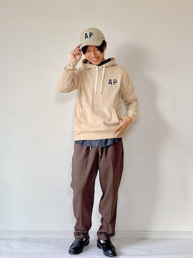「Arnold Palmer（アーノルドパーマー）のアイテム（キャップ）」を使った、ヨッピーさん（メンズ・165cm）の秋コーディネート