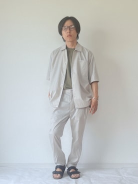 「アイテム（Tシャツ/カットソー、グリーン系）」を使った、ヨッピーさん（メンズ・165cm）の夏コーディネート
