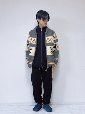 「アイテム（ジャージ）」を使った、ヨッピーさん（メンズ・165cm）の冬コーディネート