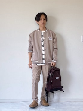 「アイテム（スタジャン）」を使った、ヨッピーさん（メンズ・165cm）の秋コーディネート