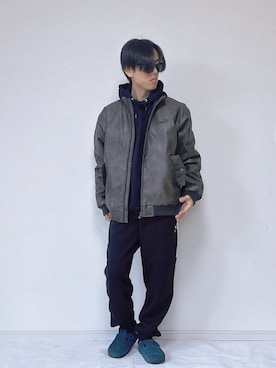 「アイテム（スウェットパンツ）」を使った、ヨッピーさん（メンズ・165cm）の冬コーディネート