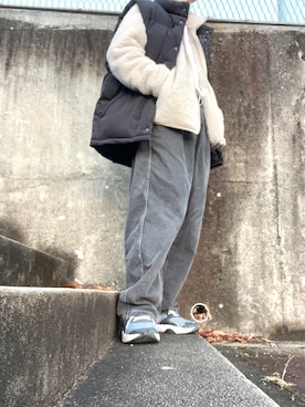 「UNIQLO（ユニクロ）のアイテム（その他アウター、ホワイト系）」を使った、MASAさん（メンズ・162cm）の冬コーディネート