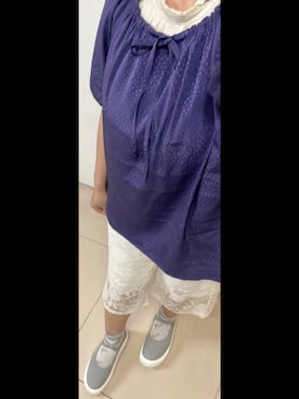 「アイテム（その他トップス、パープル系）」を使った、Yuhaさん（レディース・168cm）の春コーディネート