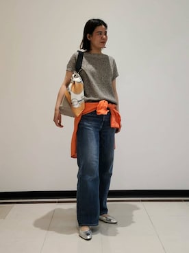 「INDIVI（インディヴィ）の【和紙混素材】フレンチスリーブミックスカラーニット（ニット/セーター、グレー系）」を使った、eriさん（レディース・164cm）の春コーディネート
