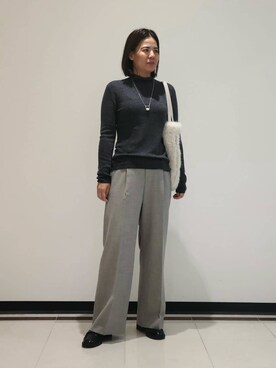 「INDIVI（インディヴィ）の【洗える／薄手／ラメ】シアーラメニット（ニット/セーター、グレー系）」を使った、eriさん（レディース・164cm）の秋コーディネート