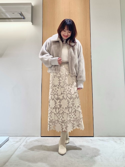 レザーフラワーエンブロイダリー スカート（スカート）｜ANAYI（アナイ