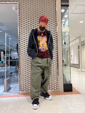 「NIRVANA（ニルヴァーナ）のアイテム」を使った、leoreo0227さん（メンズ・175cm）の春コーディネート