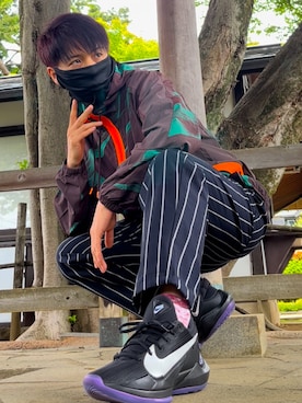「ナイキスニーカー」｜「アイテム（ナイロンジャケット）」を使った、HITOSHI OGAWAさん（メンズ・166cm）の春コーディネート