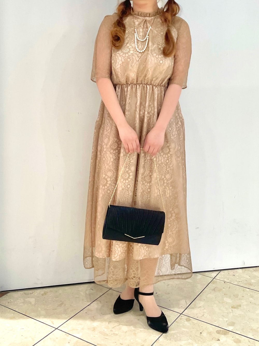 「低身長コーデ、フォーマル、結婚式、オトナ女子、成人式、お呼ばれスタイル、二次会、発表会」｜「Cupid Heartのアイテム（バッグ、ブラック系）」を使った、T.lさん（レディース・151cm）の春コーディネートの1枚目の写真