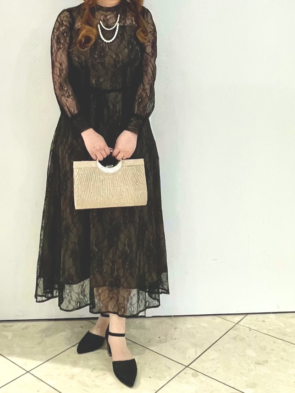 「フォーマル、結婚式、二次会、成人式、同窓会、発表会、謝恩会、低身長、オトナ女子」｜「Cupid Heartの【Cupid Heart】結婚式バッグ ビジュー×プリーツクラッチラメバッグ（クラッチバッグ、ゴールド系）」を使った、T.lさん（レディース・151cm）の春コーディネートの1枚目の写真