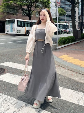 「キャミワンピ」｜「アイテム（マウンテンパーカー）」を使った、yuiさん（レディース・157cm）の夏コーディネート