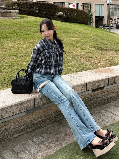 グラッドニュース　サイドフリンジ付フレアデニムパンツ グラッドニュース サイドフリンジ付フレアデニムパンツ