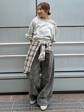 「Ungrid（アングリッド）のビッグルーズチェックシャツ（シャツ/ブラウス）」を使った、鈴木悠花さん（レディース・151cm）の秋コーディネート