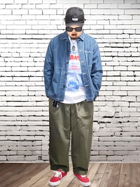 「アイテム（Tシャツ/カットソー）」を使った、BATSUさん（メンズ・171cm）の秋コーディネート