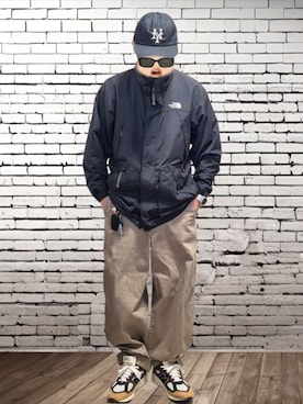 「アイテム（マウンテンパーカー）」を使った、BATSUさん（メンズ・171cm）の秋コーディネート