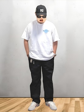 「アイテム（チノパンツ）」を使った、BATSUさん（メンズ・171cm）の夏コーディネート