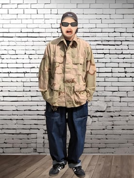 「Carhartt（カーハート）のアイテム」を使った、BATSUさん（メンズ・171cm）の春コーディネート