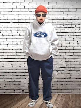 「アイテム（チノパンツ）」を使った、BATSUさん（メンズ・171cm）の冬コーディネート