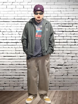 「アイテム（チノパンツ）」を使った、BATSUさん（メンズ・171cm）の秋コーディネート