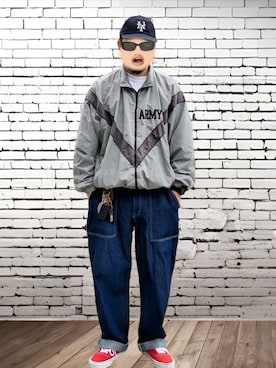 「お洒落さんとつながりたい」｜「アイテム（財布/小物）」を使った、BATSUさん（メンズ・171cm）の秋コーディネート