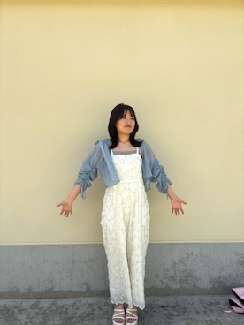 「アイテム（オールインワン・サロペット、ホワイト系）」を使った、amiさん（レディース・159cm）の夏コーディネート