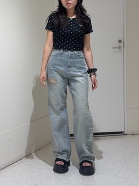 「EVRIS（エヴリス）のアイテム（パンツ）」を使った、黒石夏帆さん（レディース・155cm）の夏コーディネート