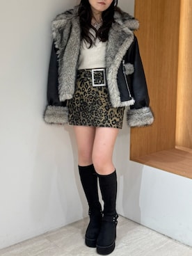 「EVRIS（エヴリス）のアイテム」を使った、黒石夏帆さん（レディース・155cm）の冬コーディネート