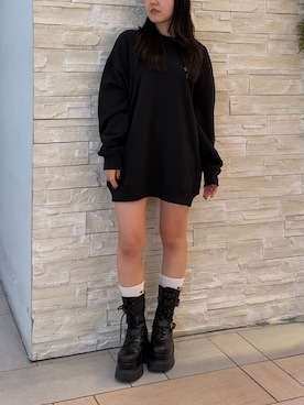 「EVRIS（エヴリス）のアイテム（トップス）」を使った、黒石夏帆さん（レディース・155cm）の秋コーディネート