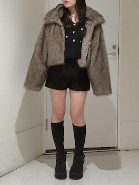 「アイテム（つなぎ/オールインワン）」を使った、黒石夏帆さん（レディース・155cm）の冬コーディネート