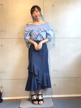 「GORGE（ゴージ）のアイテム（シャツ/ブラウス、ブルー系）」を使った、paramecium18さん（レディース・156cm）の夏コーディネート