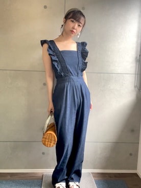 「GRL（グレイル）のアイテム（サロペット/オーバーオール）」を使った、paramecium18さん（レディース・156cm）の春コーディネート