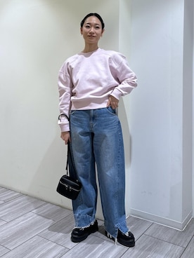 「ADAM ET ROPÉ」｜「アイテム（スウェット）」を使った、ANNAさん（レディース・156cm）の冬コーディネート