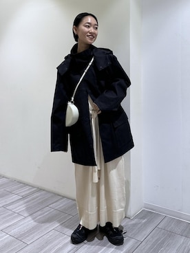 「アイテム（キーホルダー）」を使った、ANNAさん（レディース・156cm）の秋コーディネート