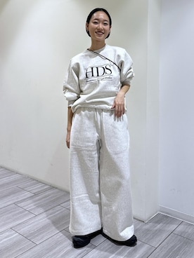 「アイテム（財布/小物）」を使った、ANNAさん（レディース・156cm）の秋コーディネート