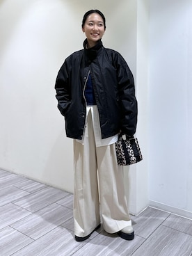 「ADAM ET ROPE'（アダムエロペ）のオックスボタンダウンシャツ（シャツ/ブラウス）」を使った、ANNAさん（レディース・156cm）の秋コーディネート