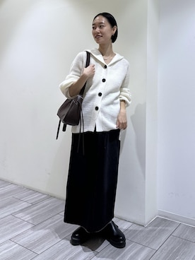 「アイテム（デニムスカート）」を使った、ANNAさん（レディース・156cm・20代）の秋コーディネート