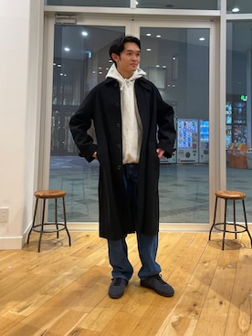 「アイテム（ステンカラーコート）」を使った、nishiharataiki626さん（メンズ・169cm）の冬コーディネート