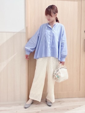 「アイテム（チャーム）」を使った、モカさん（レディース・162cm）の春コーディネート