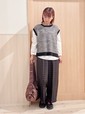 「SHOO・LA・RUE（シューラルー）のアイテム（スニーカー）」を使った、モカさん（レディース・162cm）の秋コーディネート