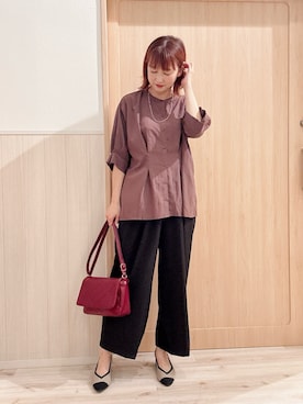 「アイテム（アクセサリー）」を使った、モカさん（レディース・162cm）の秋コーディネート