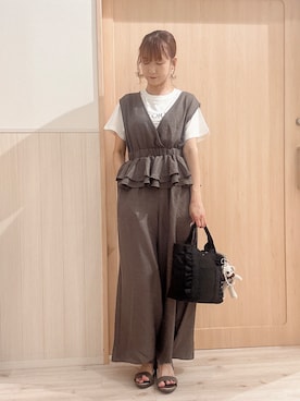 「アイテム（チャーム）」を使った、モカさん（レディース・162cm）の夏コーディネート