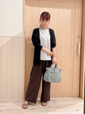 「SHOO・LA・RUE（シューラルー）の【洗濯機可/ひんやり/UV】さらっとしたタッチが心地よい ミドルカーディガン（カーディガン/ボレロ、ブラック系）」を使った、モカさん（レディース・162cm）の春コーディネート