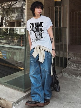 「NOWLE（ノウル）の【NOWLE】グランジ パンク グラフィックTシャツ 半袖 / バンドT風 ルーズT（Tシャツ/カットソー、ホワイト系）」を使った、NOWLEさん（メンズ・172cm）の夏コーディネート