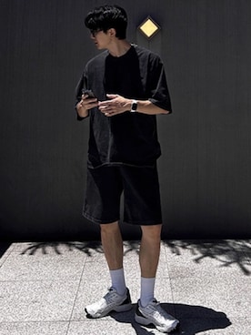 「アイテム（セットアップ）」を使った、NOWLEさん（メンズ・170cm）の夏コーディネート