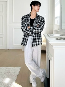 NOWLEさんのコーディネート