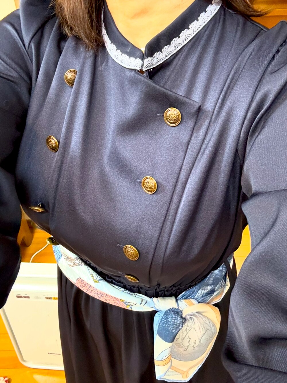 【コーデの主役に♪】Louis Vuitton スカーフ ルイ・ヴィトン(LOUIS VUITTON)スカーフの巻き方や人気10選を紹介！